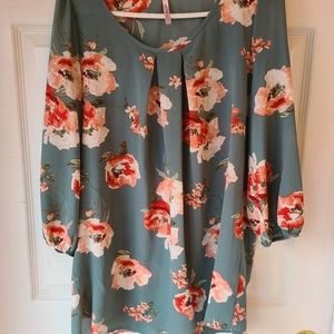 Cool Melon print tunic sz XL